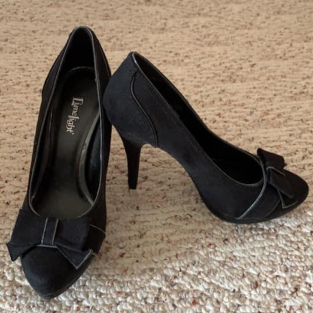 Black heals